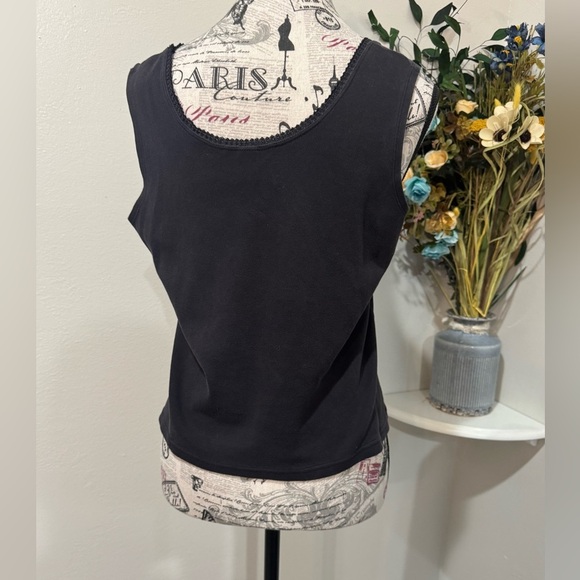 Christopher & Banks Black Sleeveless waist Legnth Tank Top size Medium - Picture 3 of 9